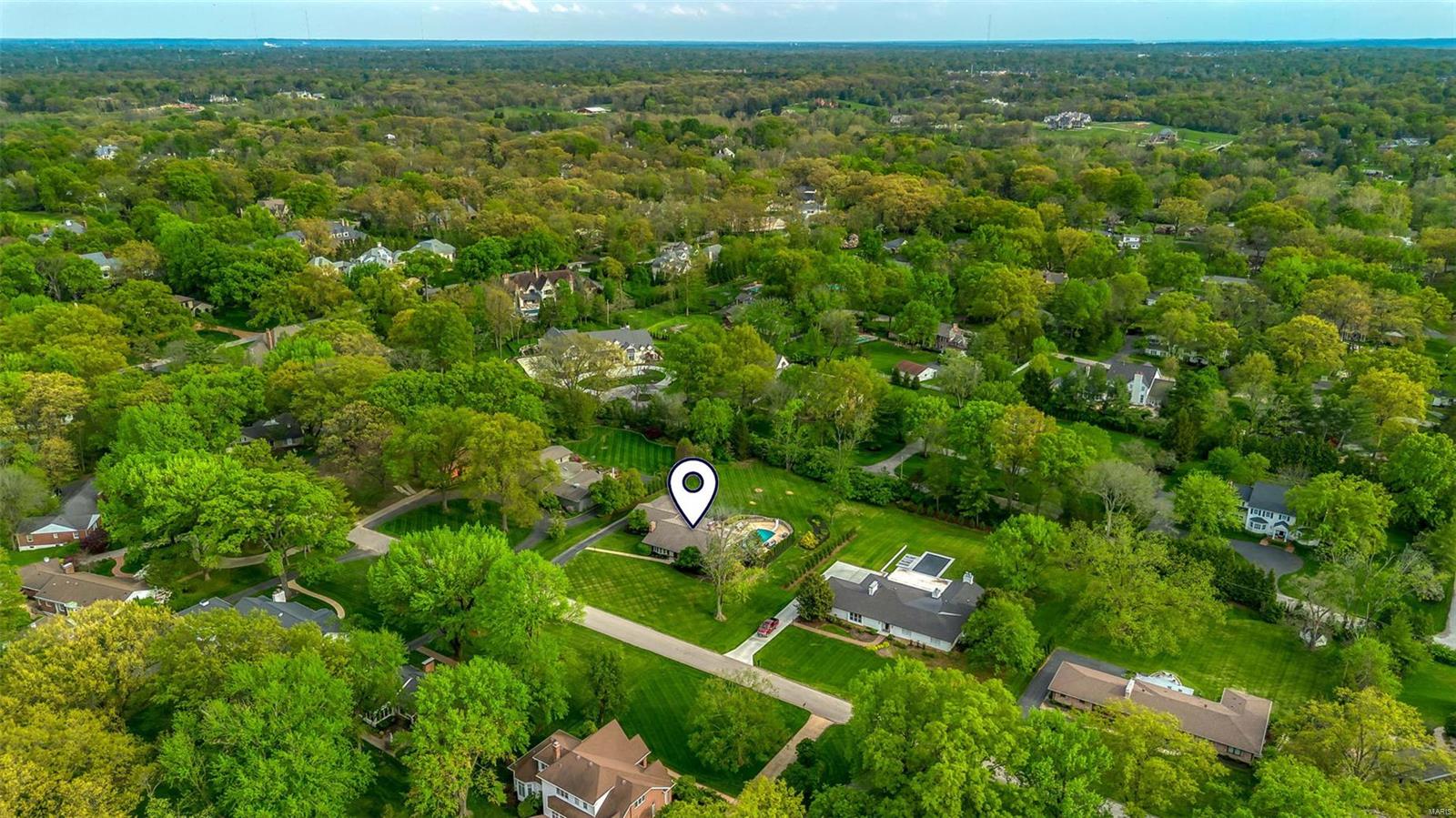 Outer Ladue Drive - Residential