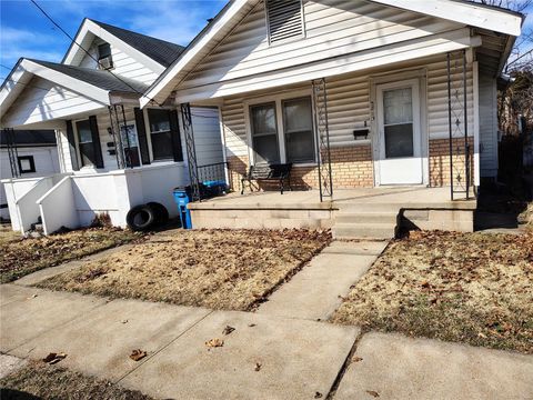 MLS: 25005320