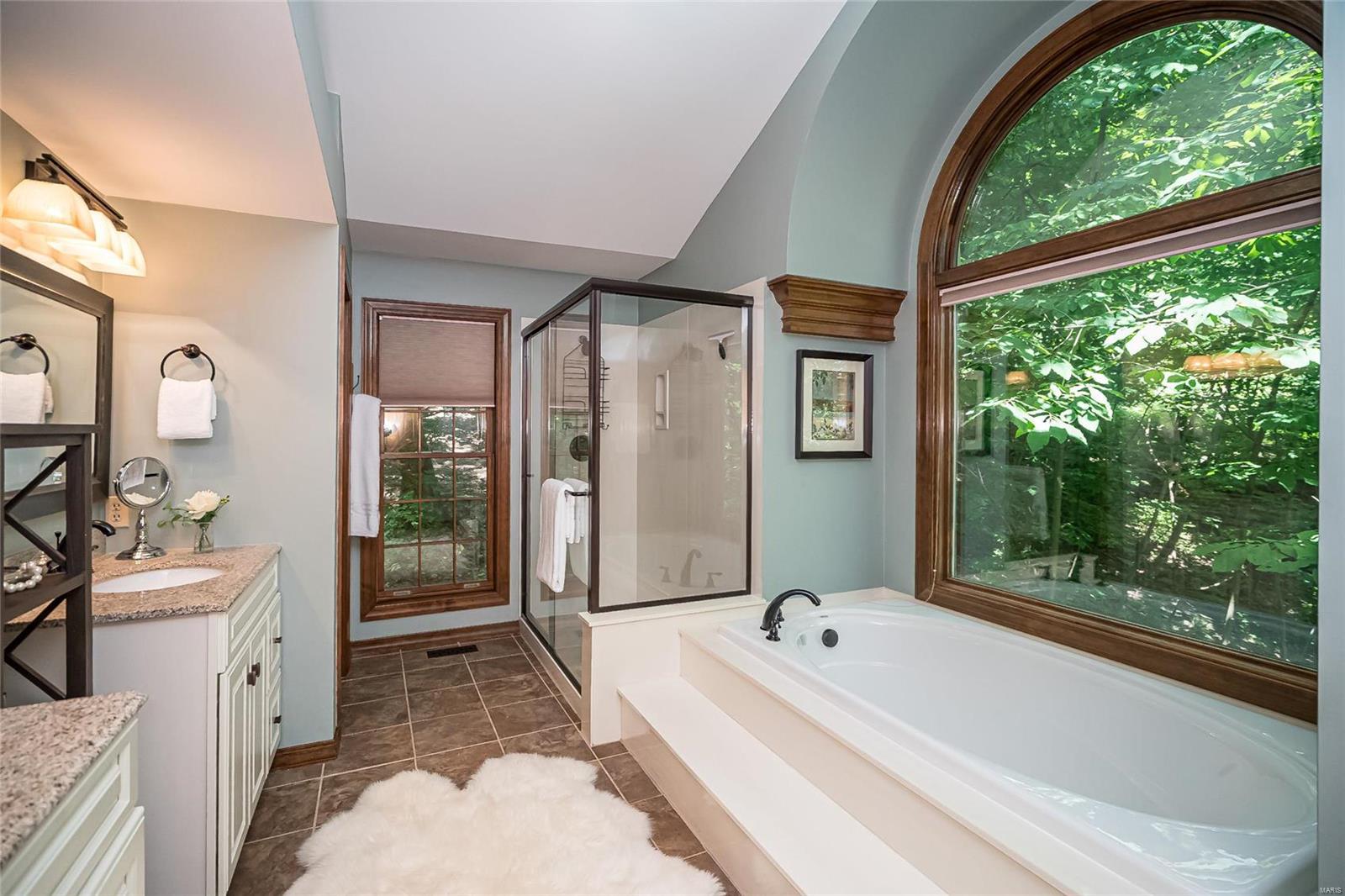 Lions Head - Residential