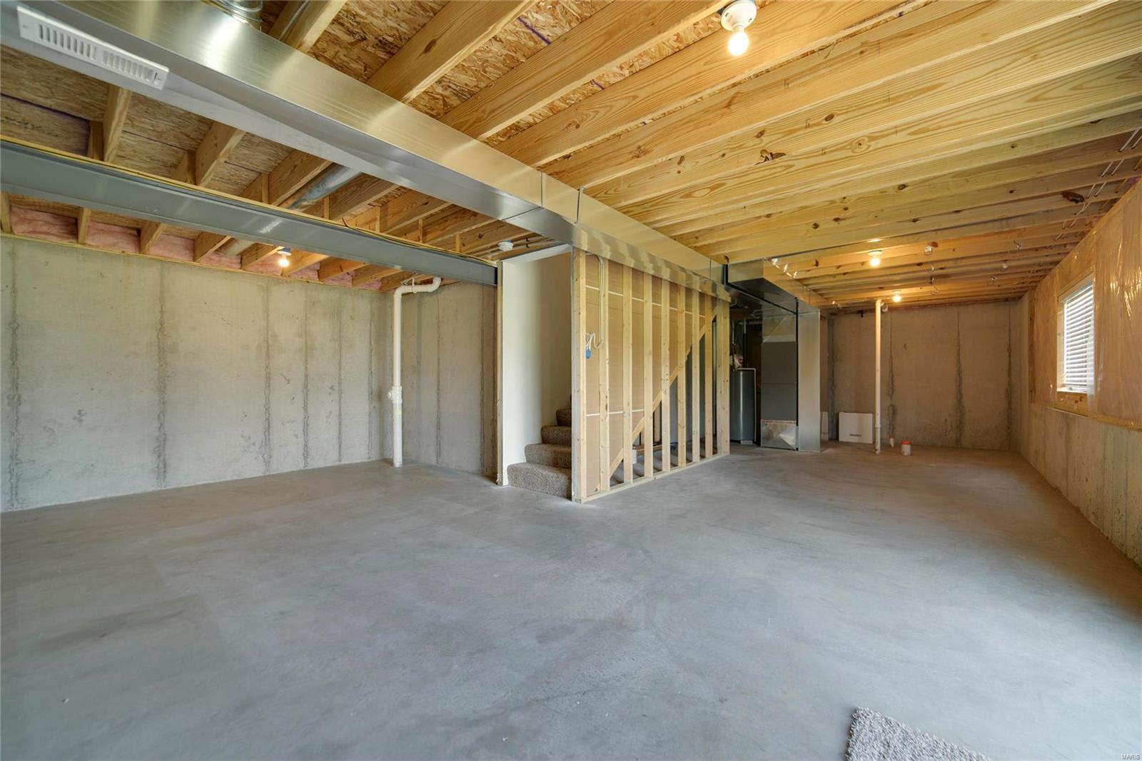 Jaxson Estates #4 - Residential Lease