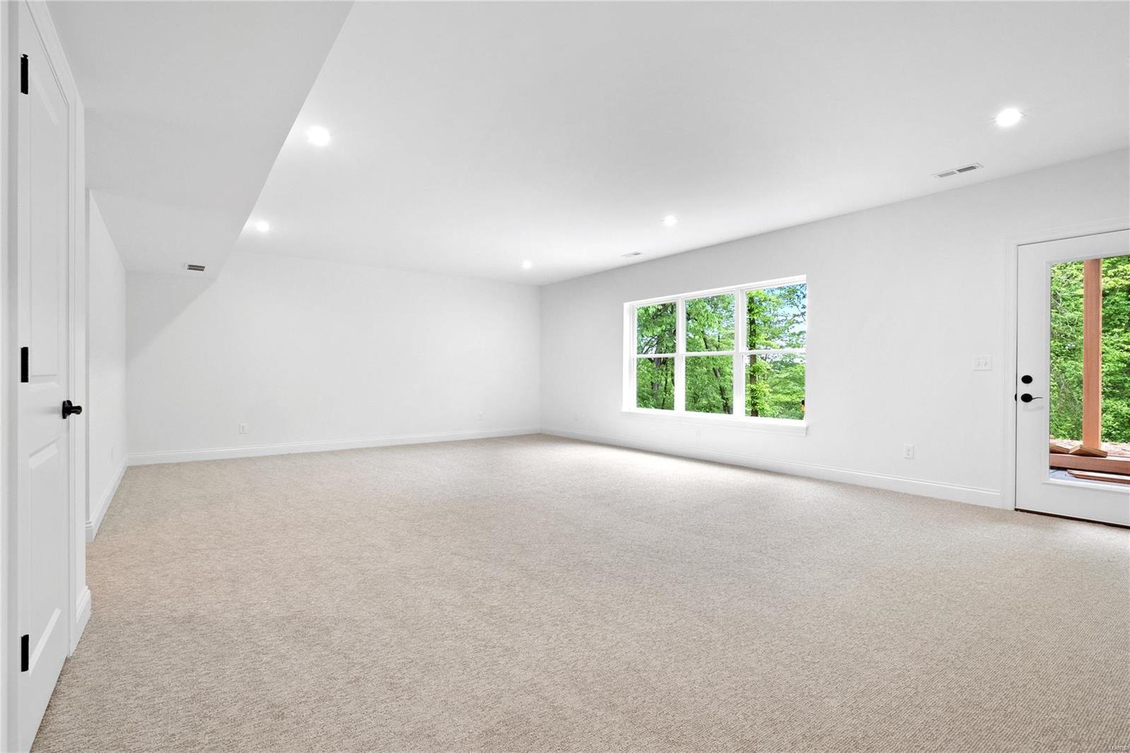 Benchmark Hills - Residential