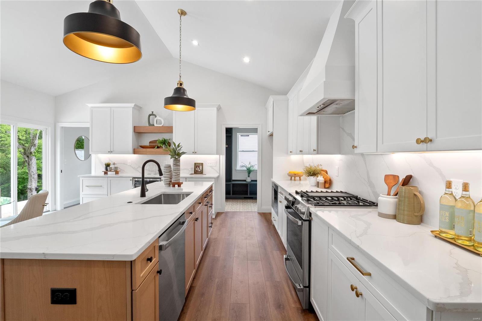 Benchmark Hills - Residential