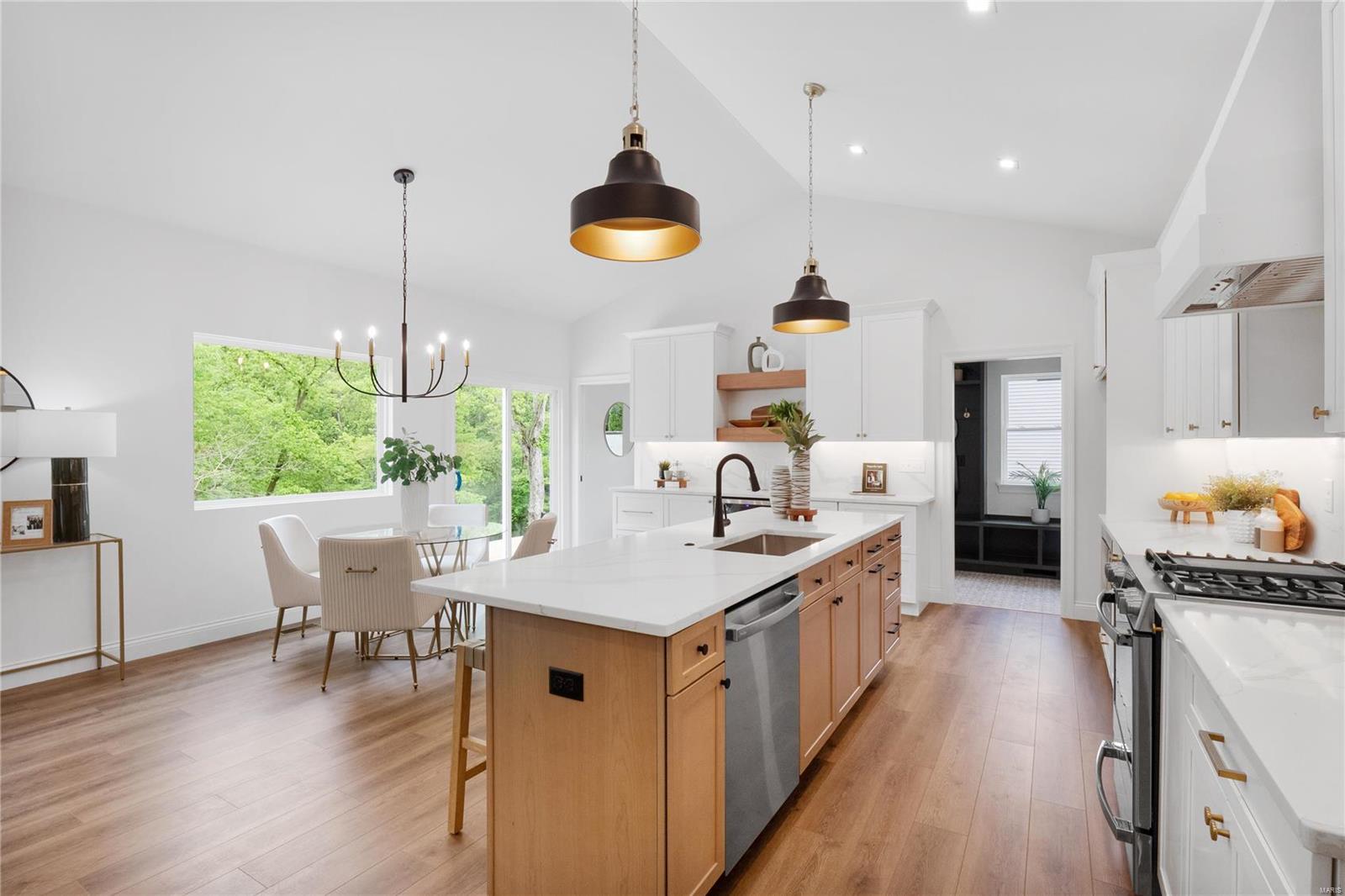 Benchmark Hills - Residential