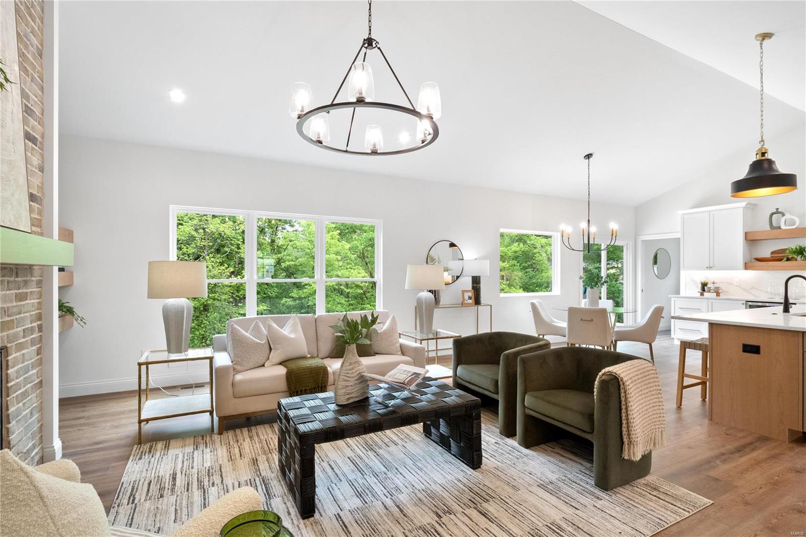 Benchmark Hills - Residential