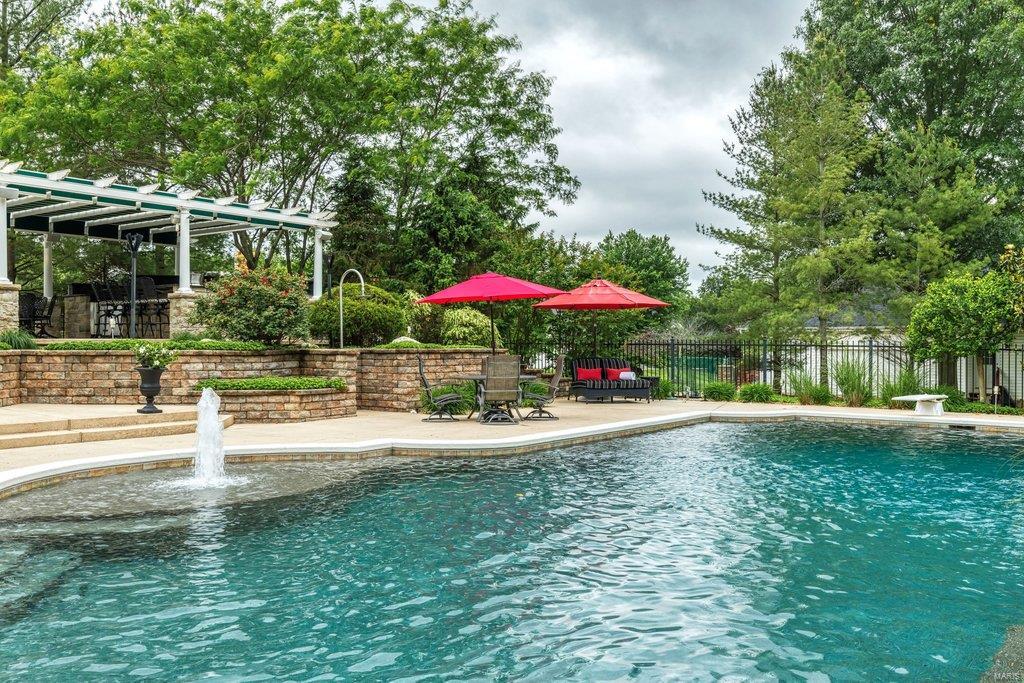 Camelot - Residential