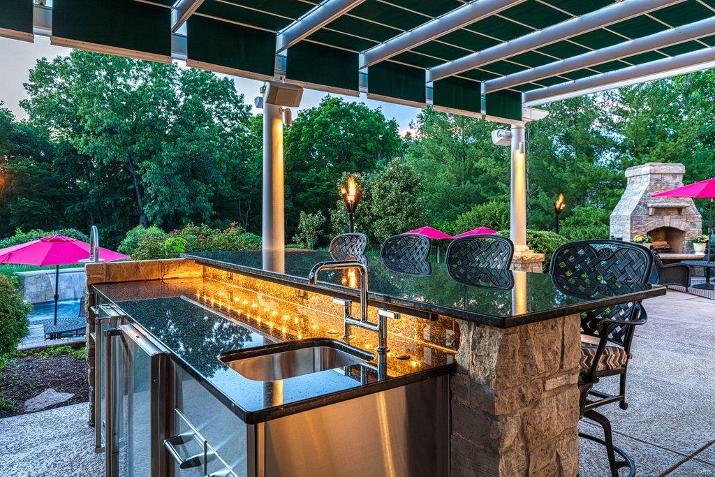 Camelot - Residential