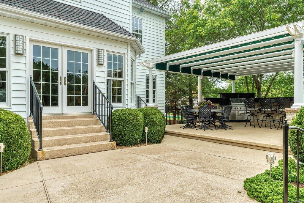 Camelot - Residential