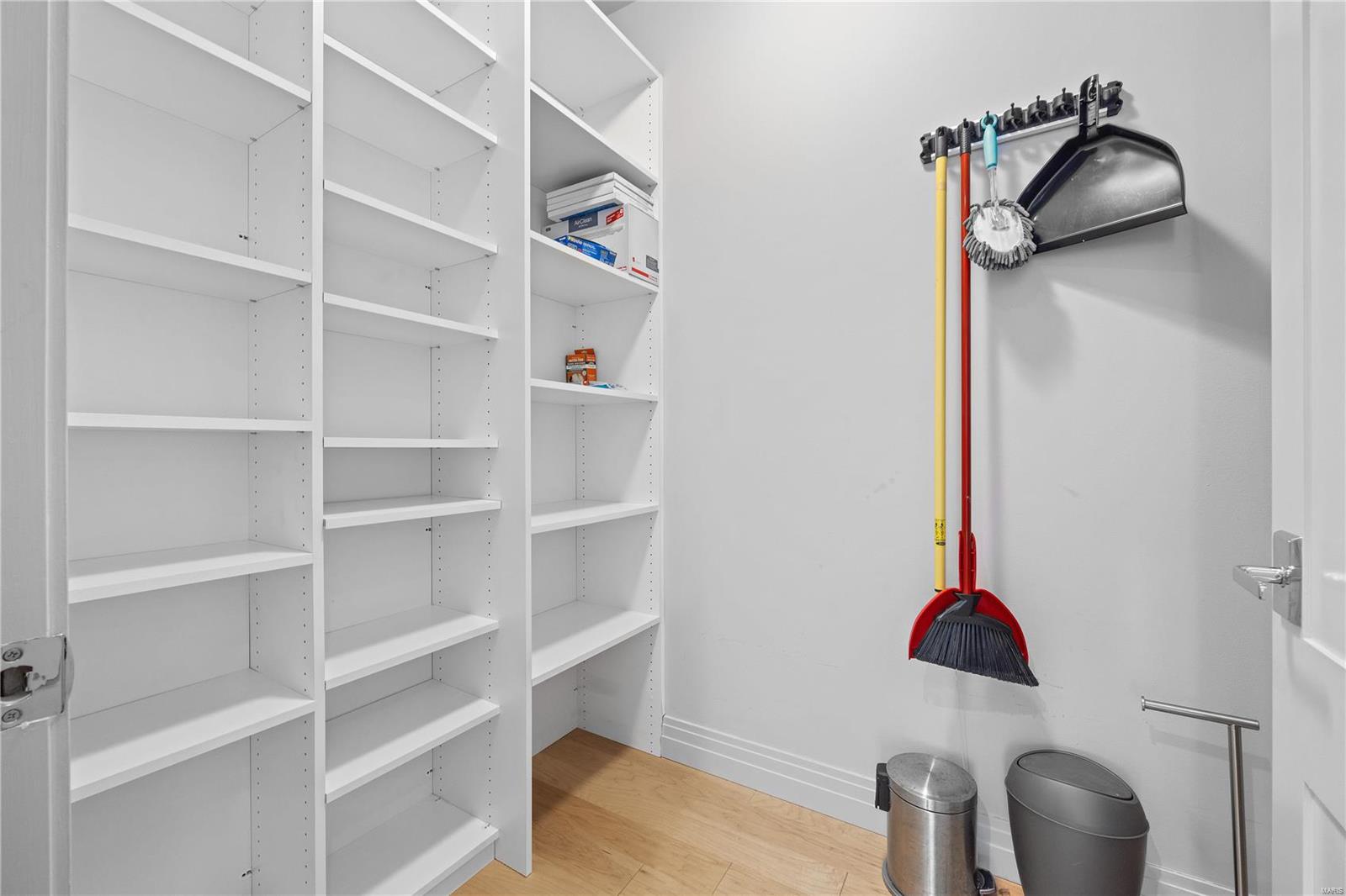 Crescent Condo - Residential