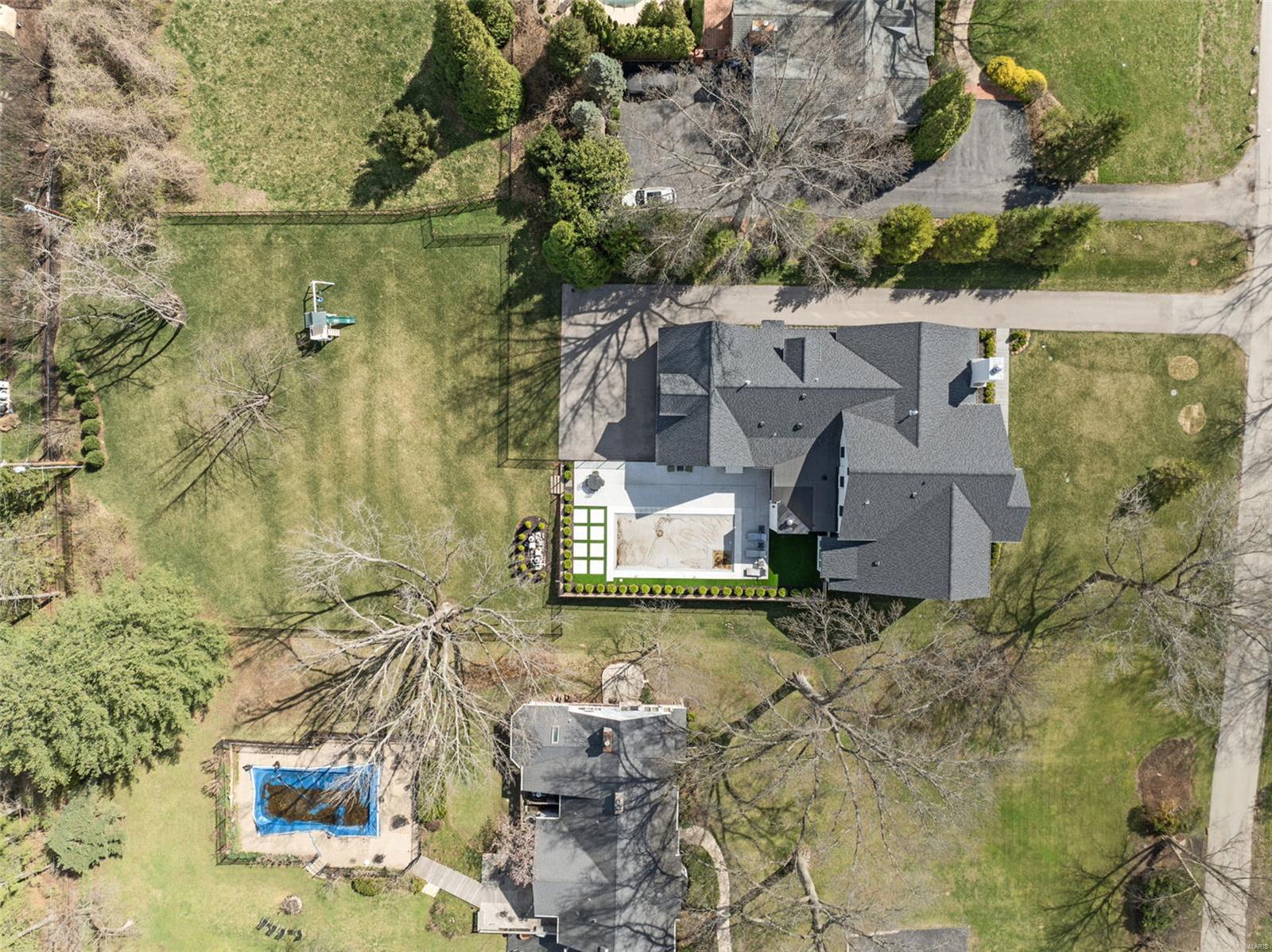 Section 23-45-5 Bdy Adj Aka 5 & - Residential