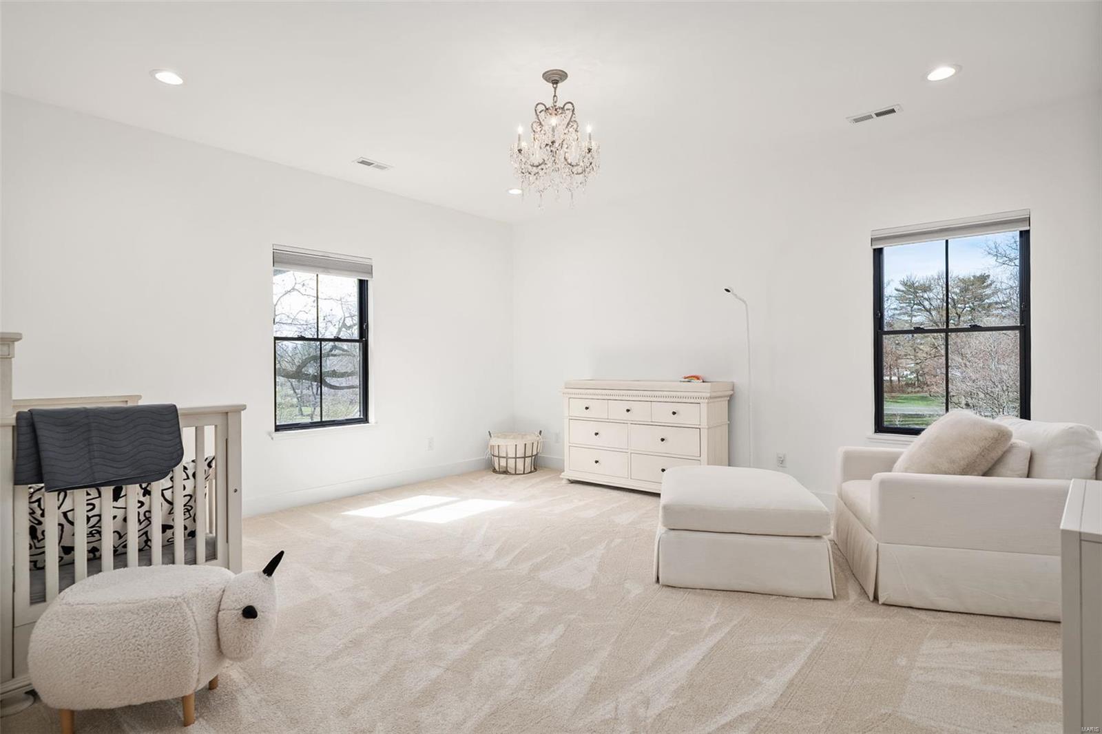 Section 23-45-5 Bdy Adj Aka 5 & - Residential