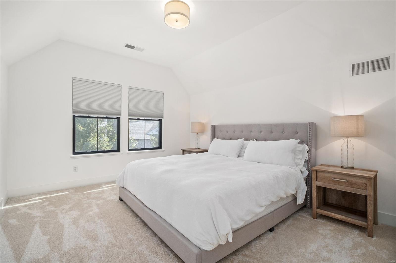 Section 23-45-5 Bdy Adj Aka 5 & - Residential