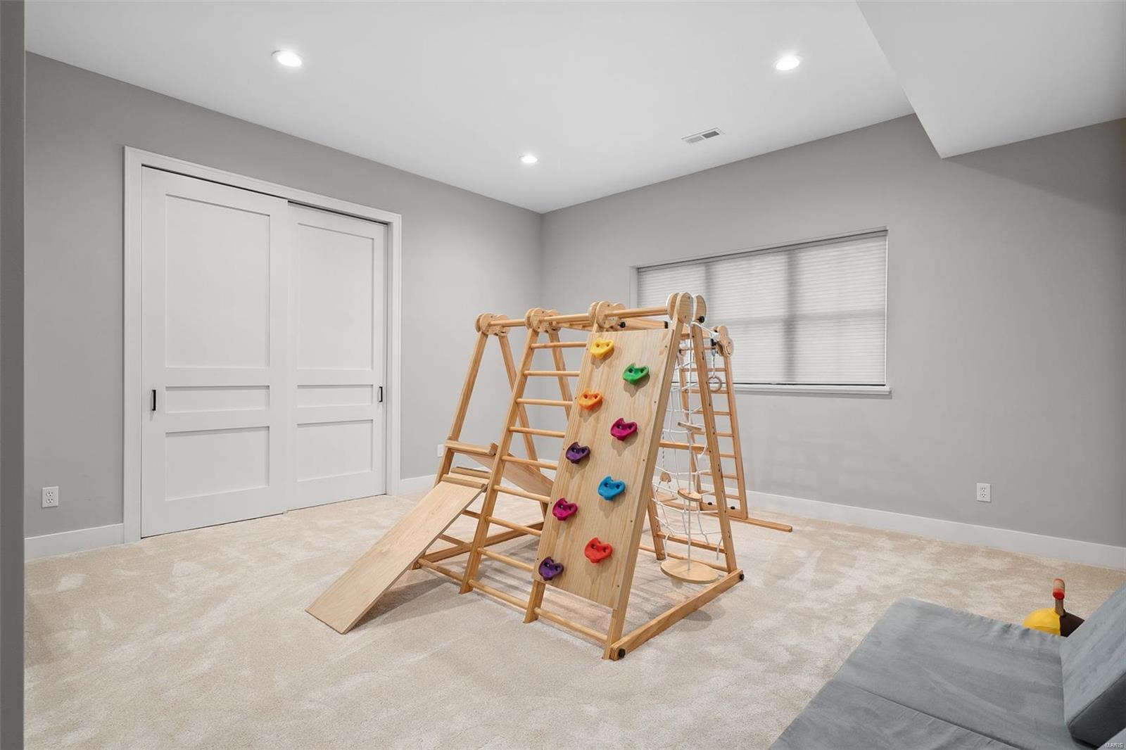 Section 23-45-5 Bdy Adj Aka 5 & - Residential