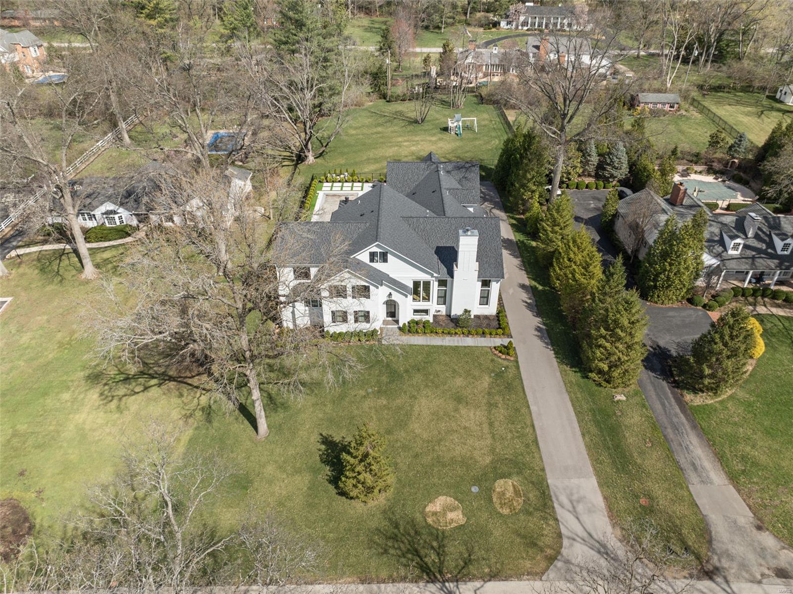 Section 23-45-5 Bdy Adj Aka 5 & - Residential