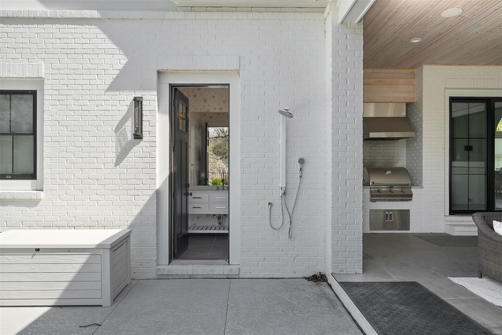 Section 23-45-5 Bdy Adj Aka 5 & - Residential