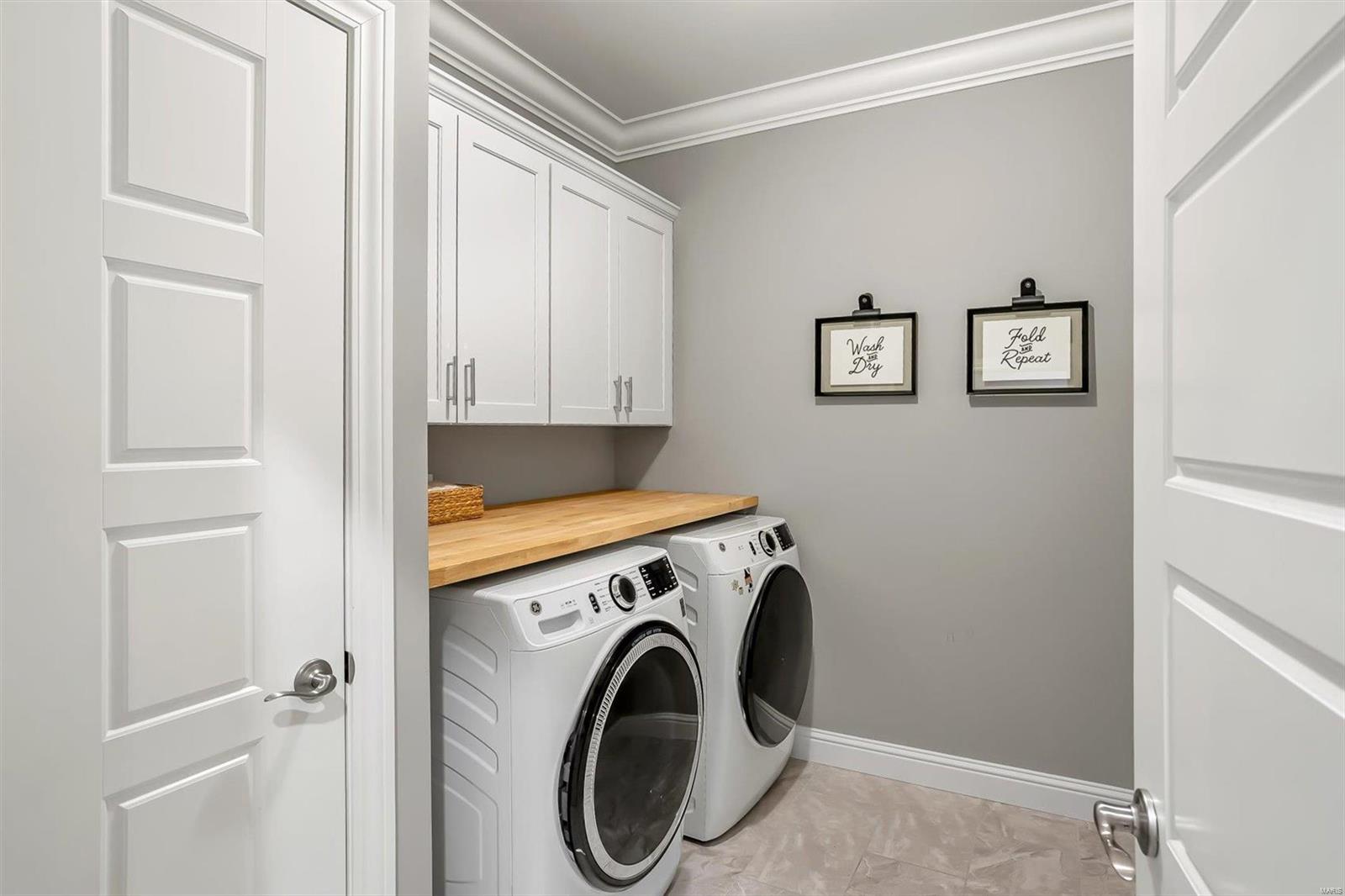 Manhattan Heights - Residential