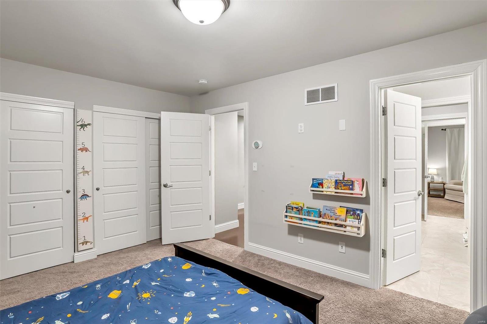 Manhattan Heights - Residential