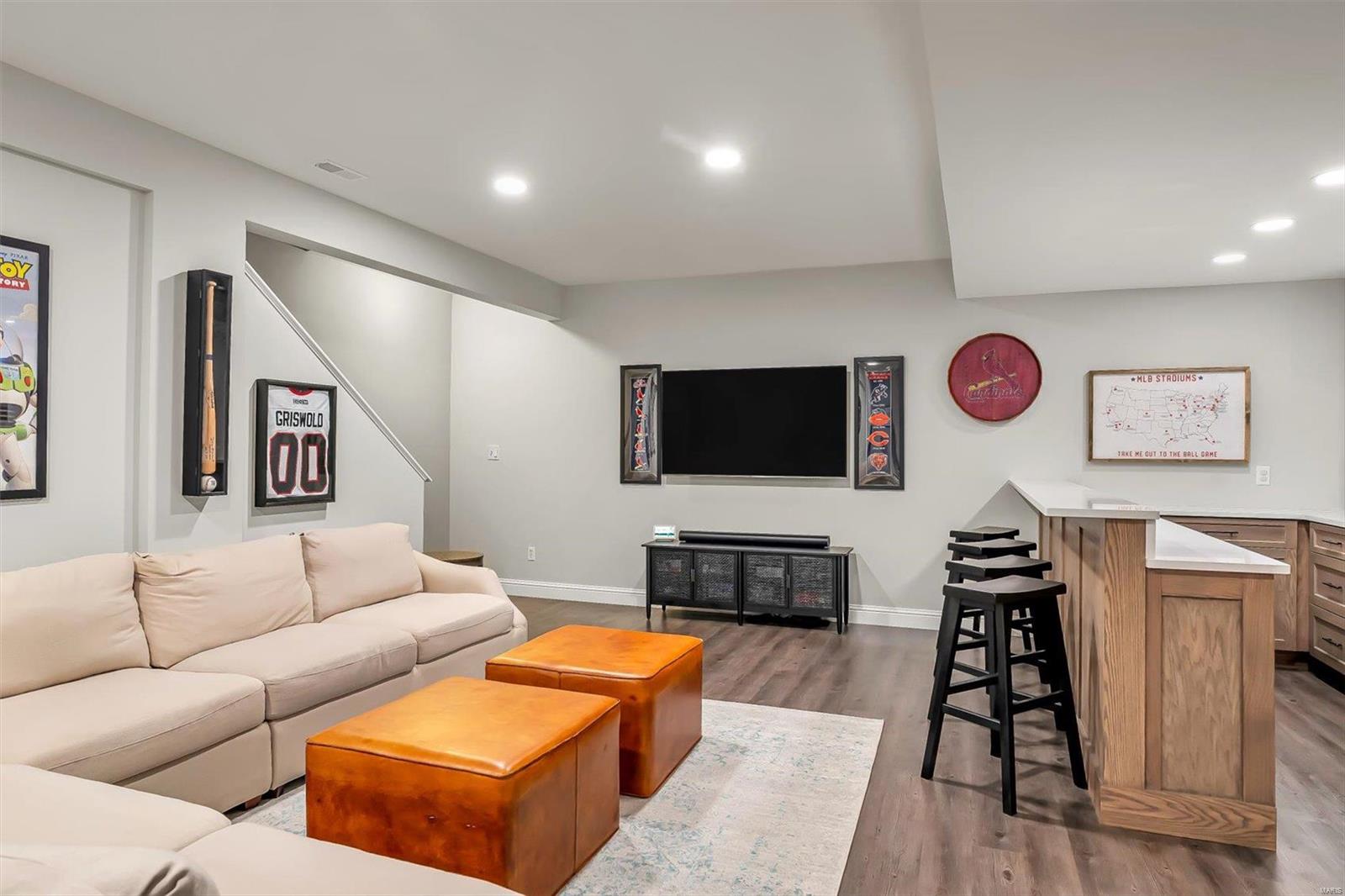 Manhattan Heights - Residential