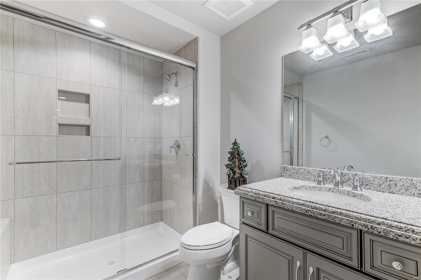 Courtyard At Kehrs Mill The - Residential