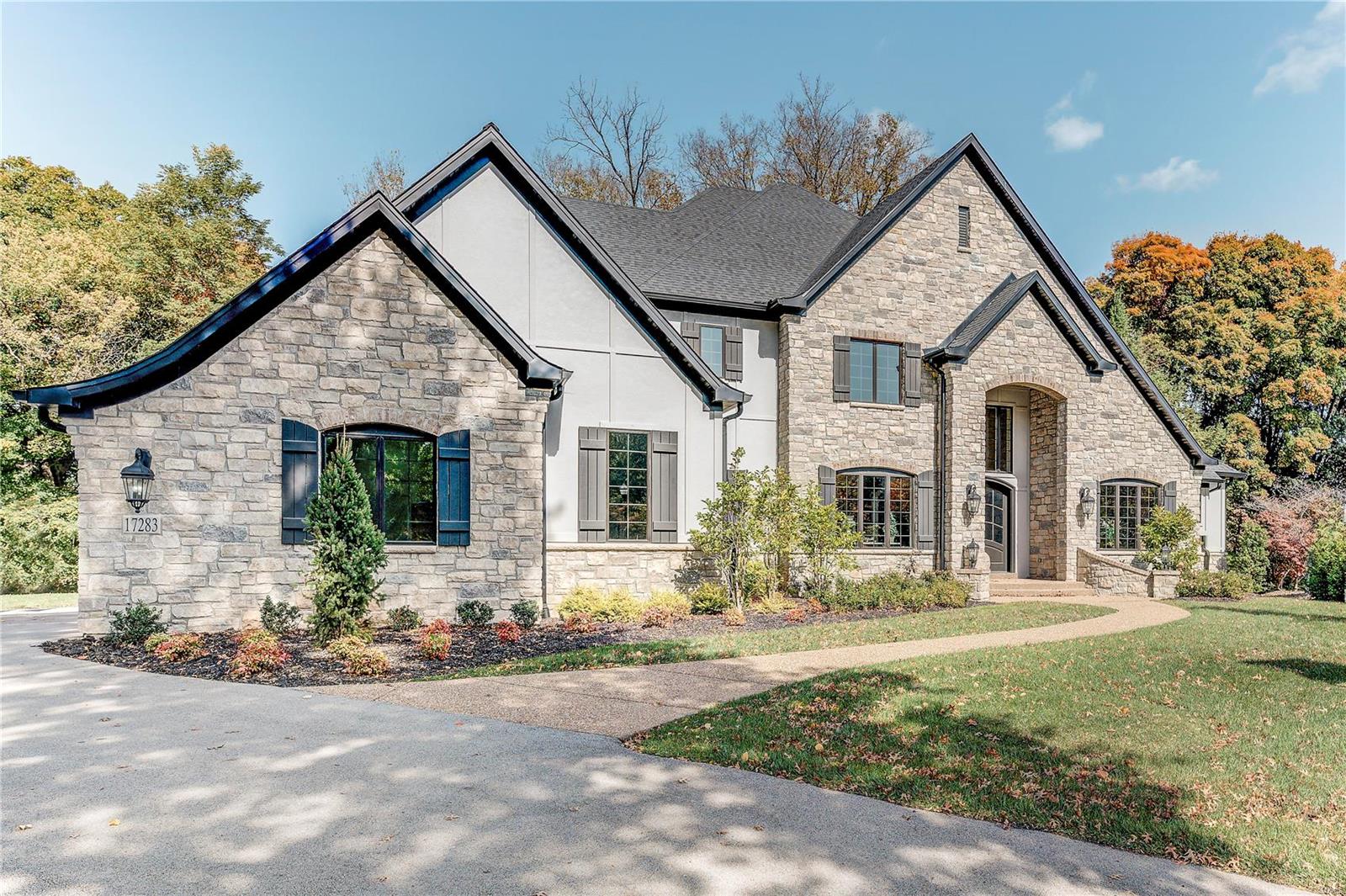 Courtyard At Kehrs Mill The - Residential