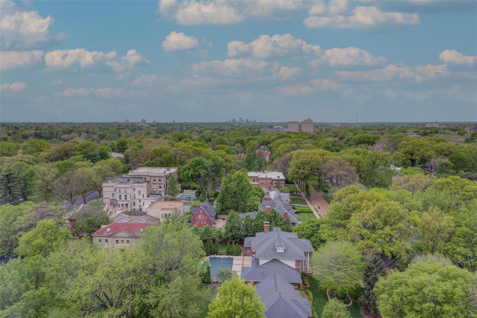 Residences at the Park Plaza - Residential