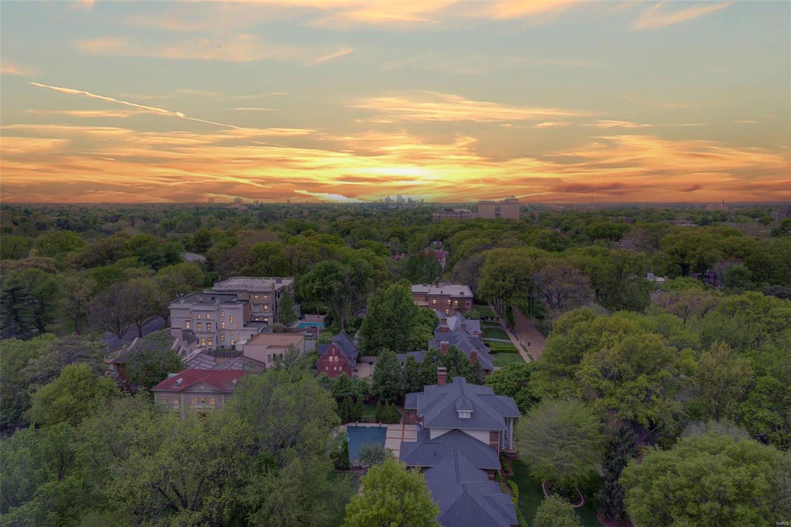 Residences at the Park Plaza - Residential