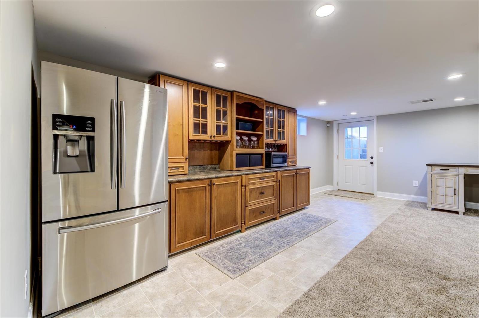 Stoneleigh Towers - Residential