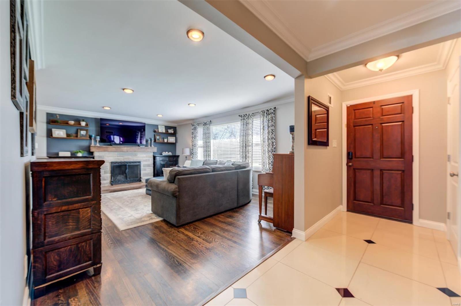 Stoneleigh Towers - Residential