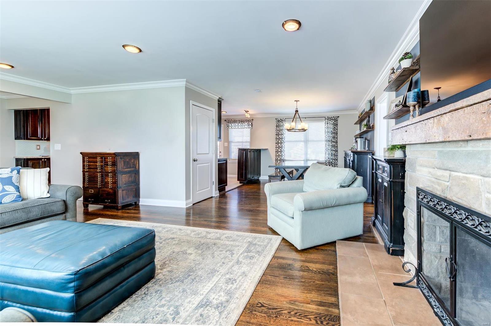 Stoneleigh Towers - Residential