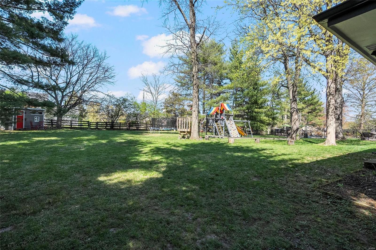 Survey 0000 Sec 10 Twn 45 Range 5 - Residential