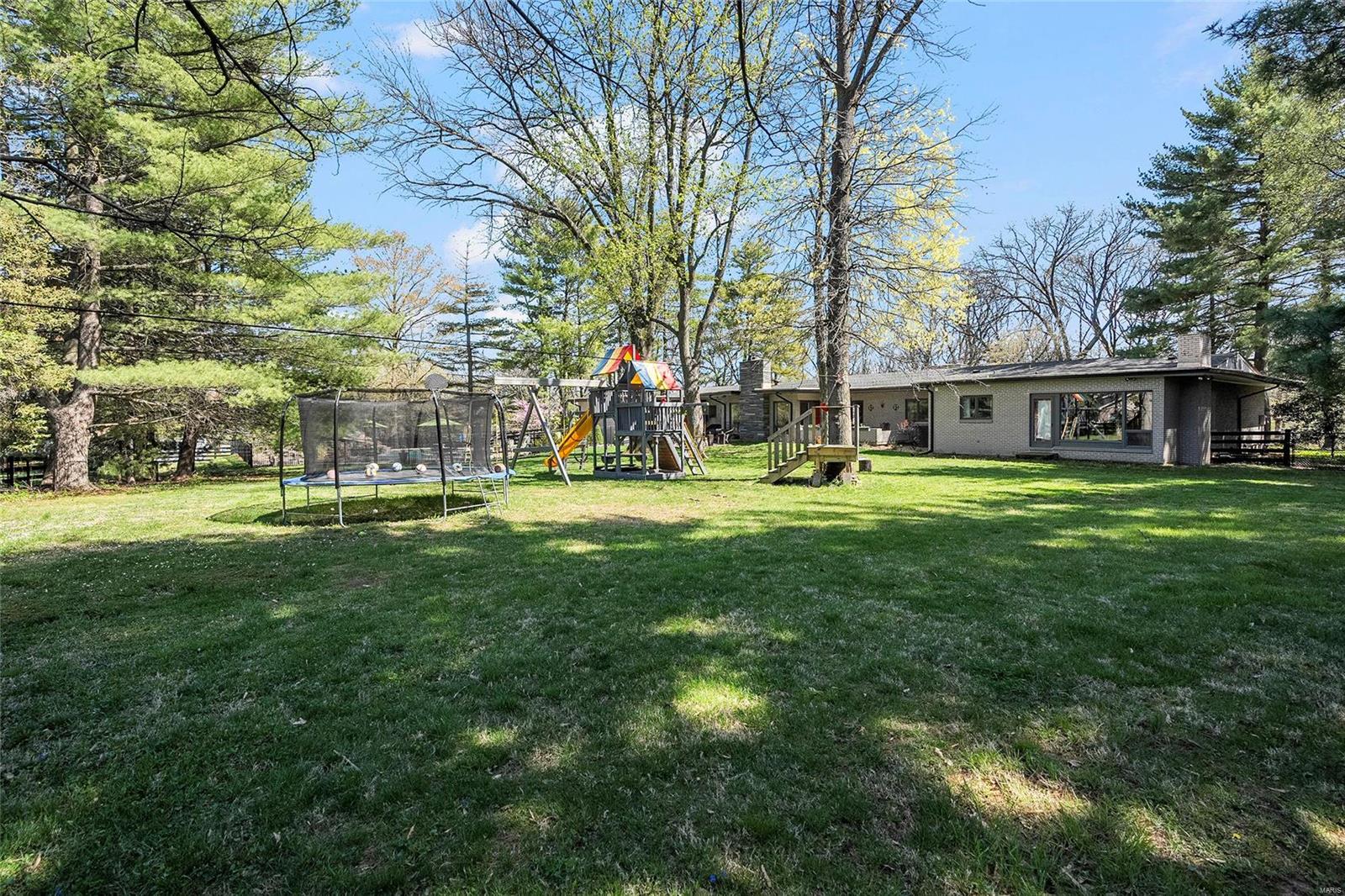 Survey 0000 Sec 10 Twn 45 Range 5 - Residential