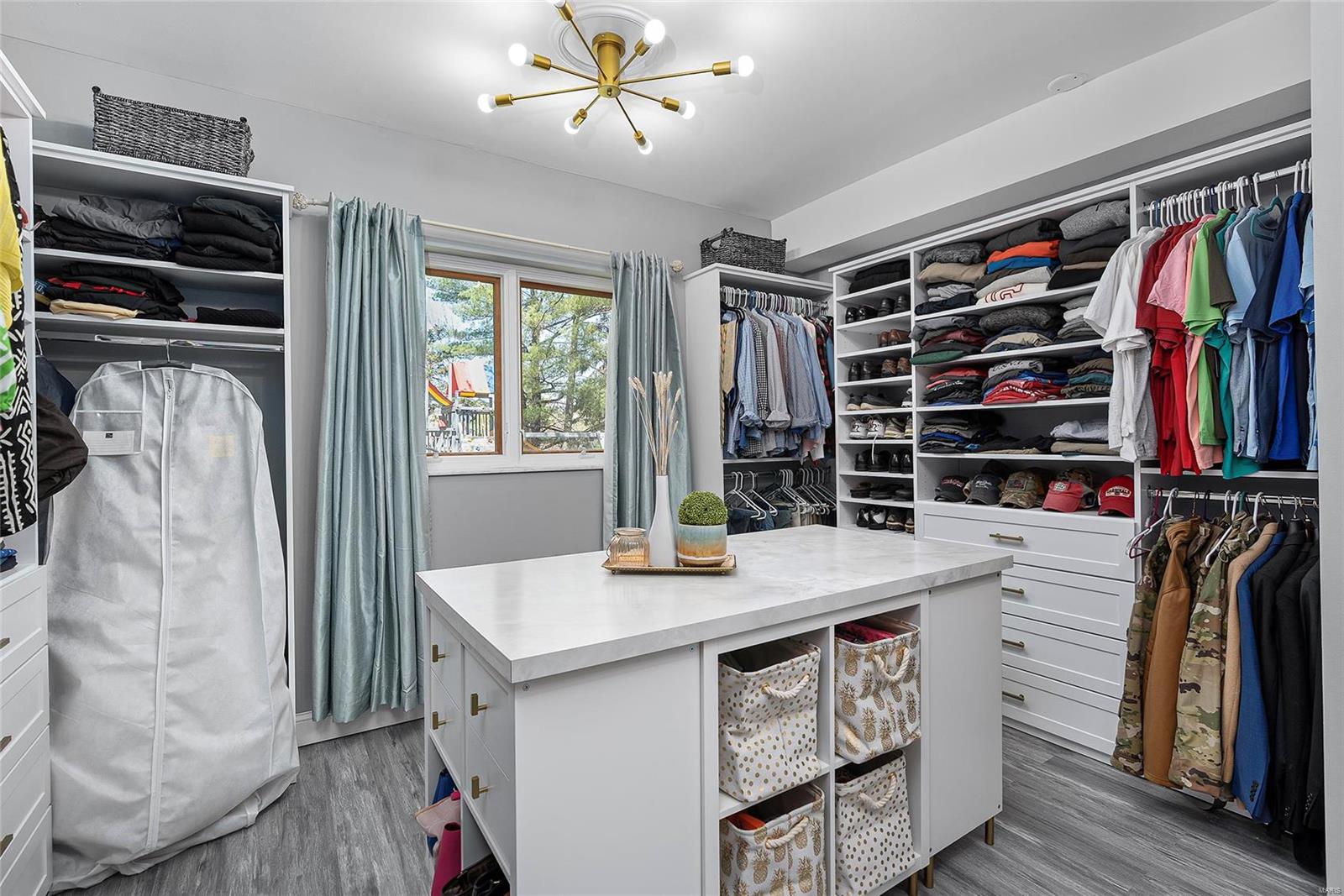 Survey 0000 Sec 10 Twn 45 Range 5 - Residential