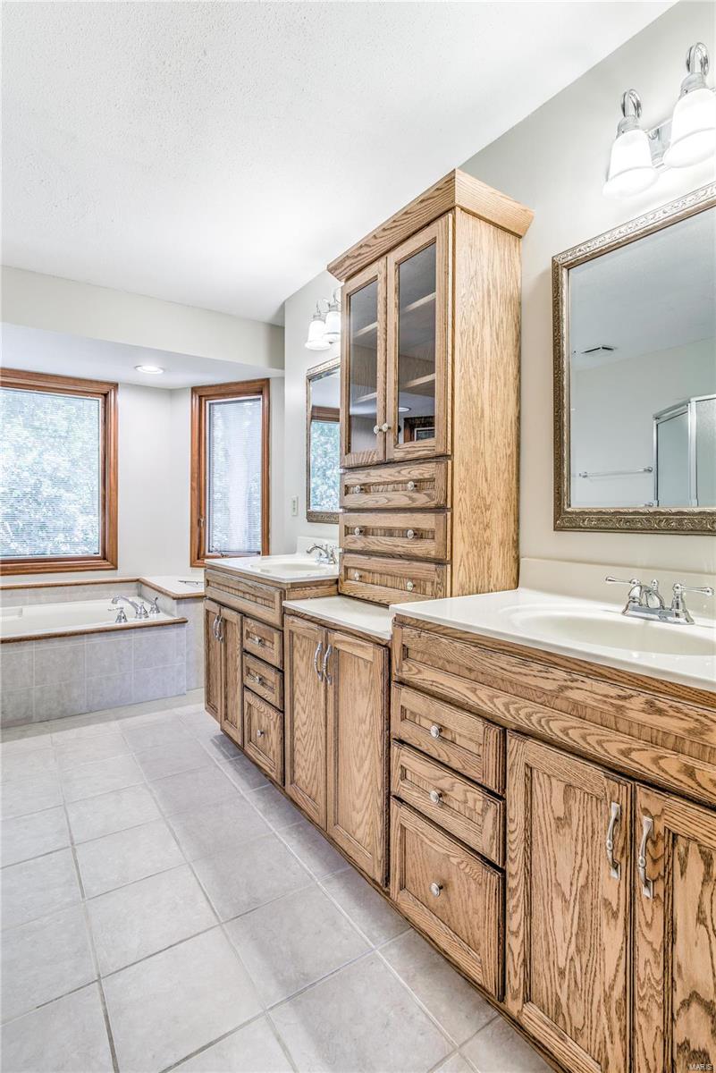 Rose Hill Estate - Residential