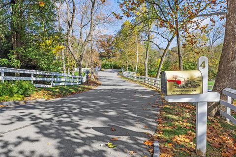 Photo of 4 Countryside Lane, Frontenac, MO 63131 (MLS # 23065479)