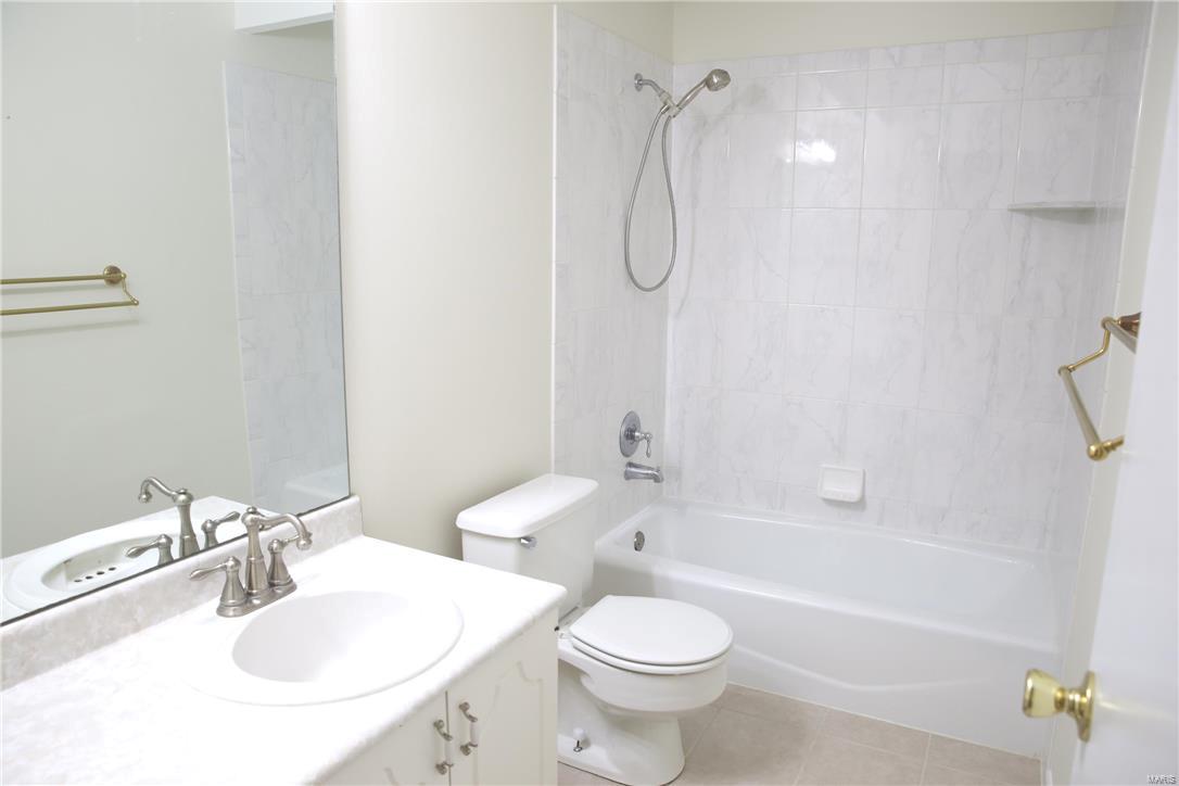 Schoettler Valley Estates 1 - Residential Lease