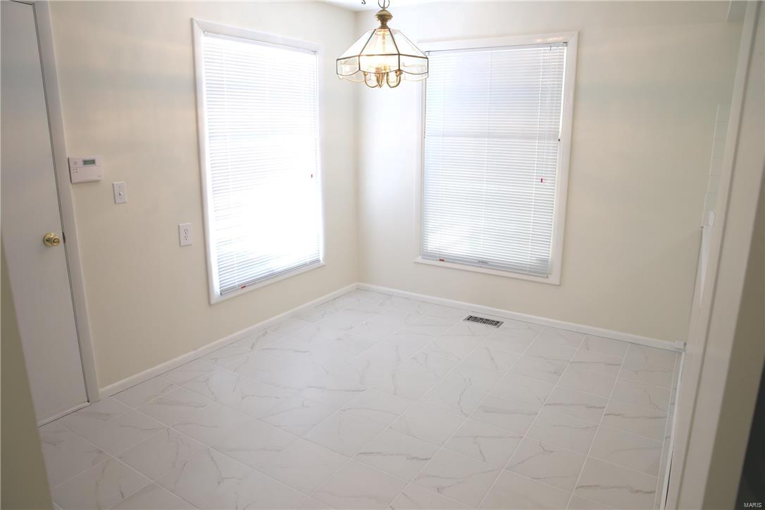 Schoettler Valley Estates 1 - Residential Lease