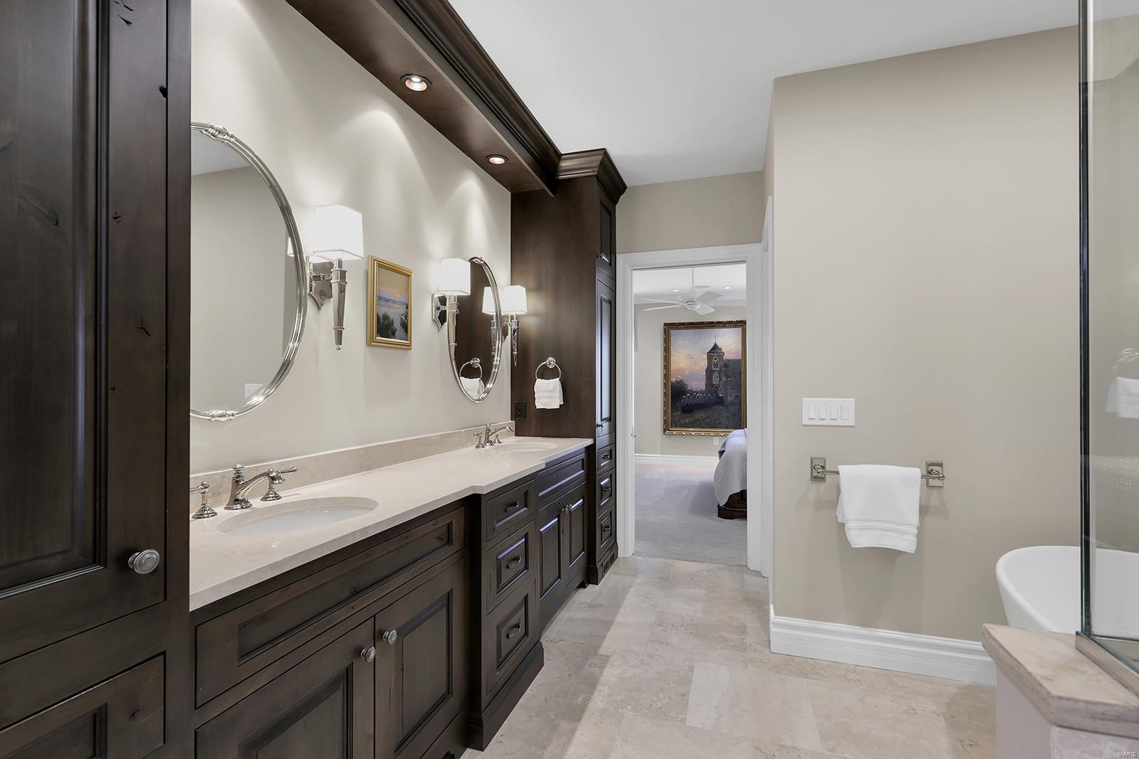 The Villas At Meadowbrook - Residential