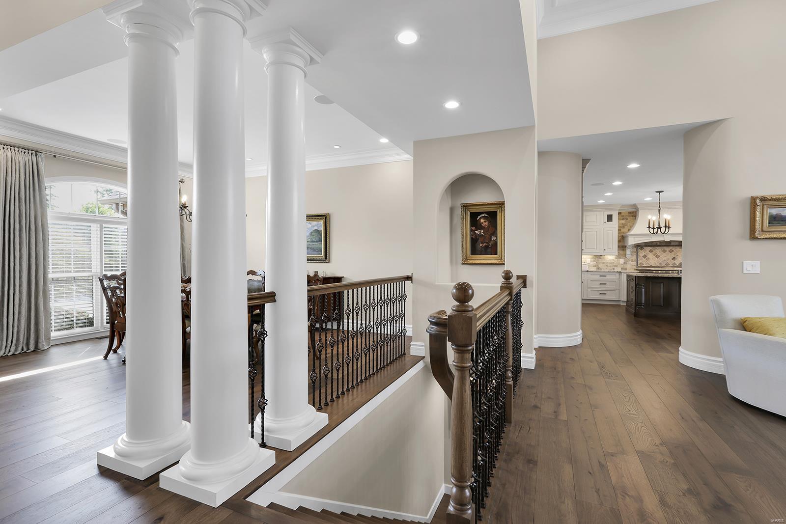 The Villas At Meadowbrook - Residential