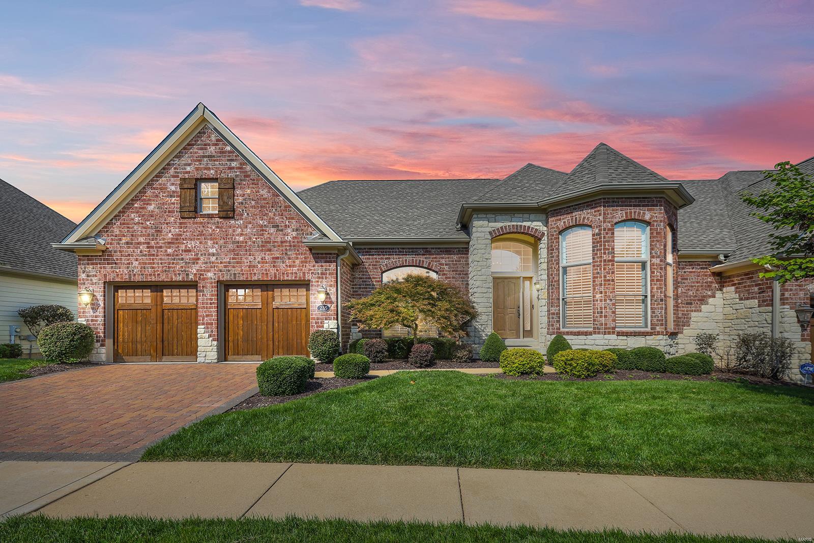 The Villas At Meadowbrook - Residential