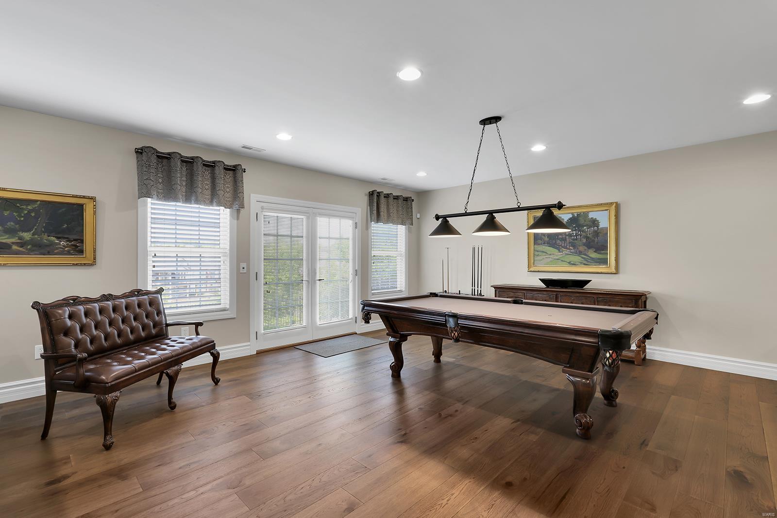 The Villas At Meadowbrook - Residential