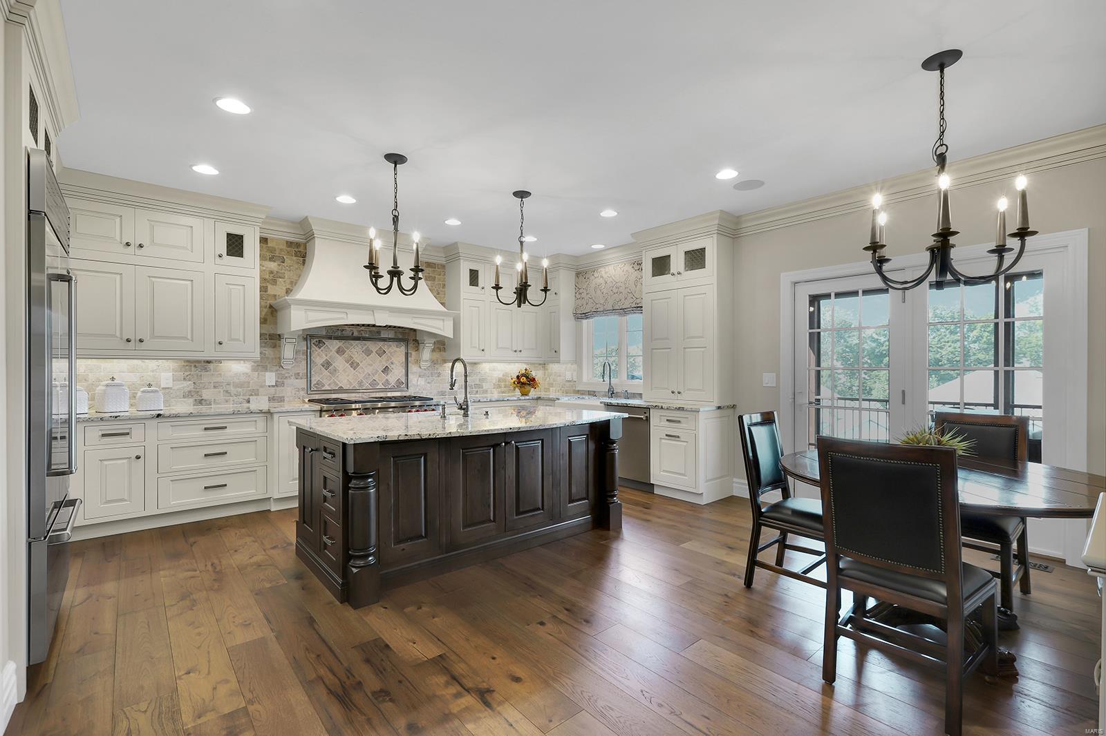 The Villas At Meadowbrook - Residential