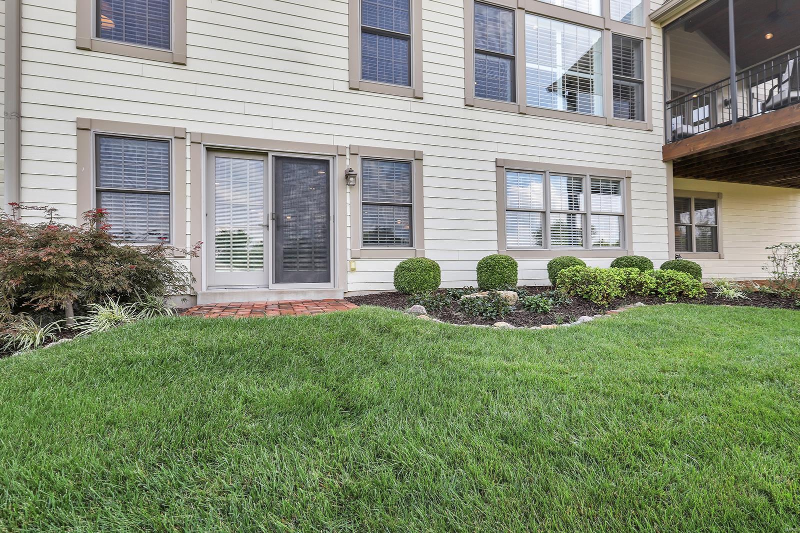 The Villas At Meadowbrook - Residential