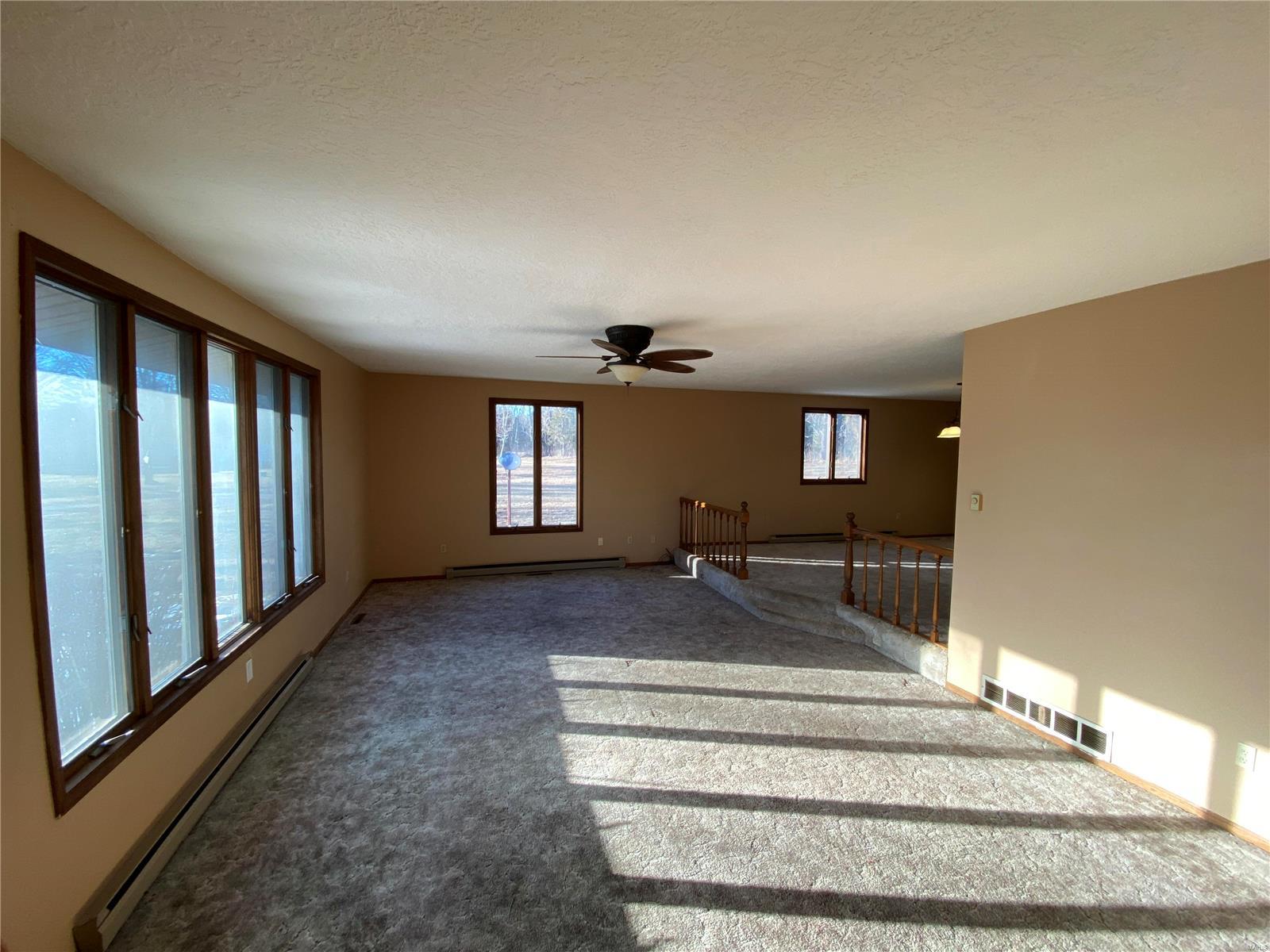 Country Club Acres - Residential
