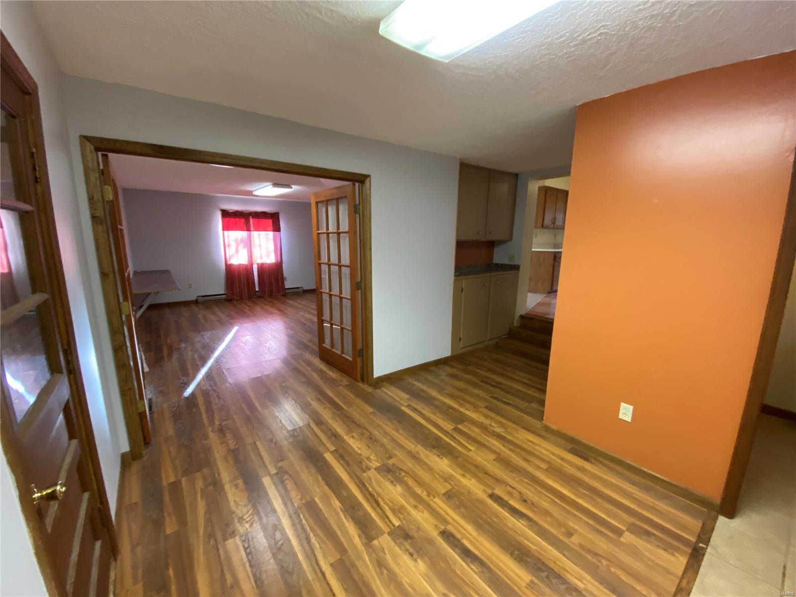 Country Club Acres - Residential