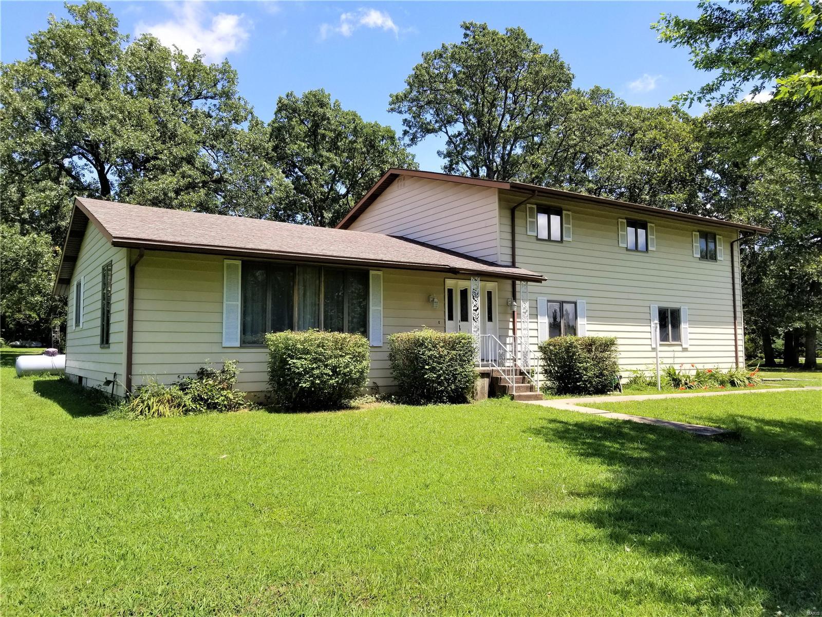 Country Club Acres - Residential