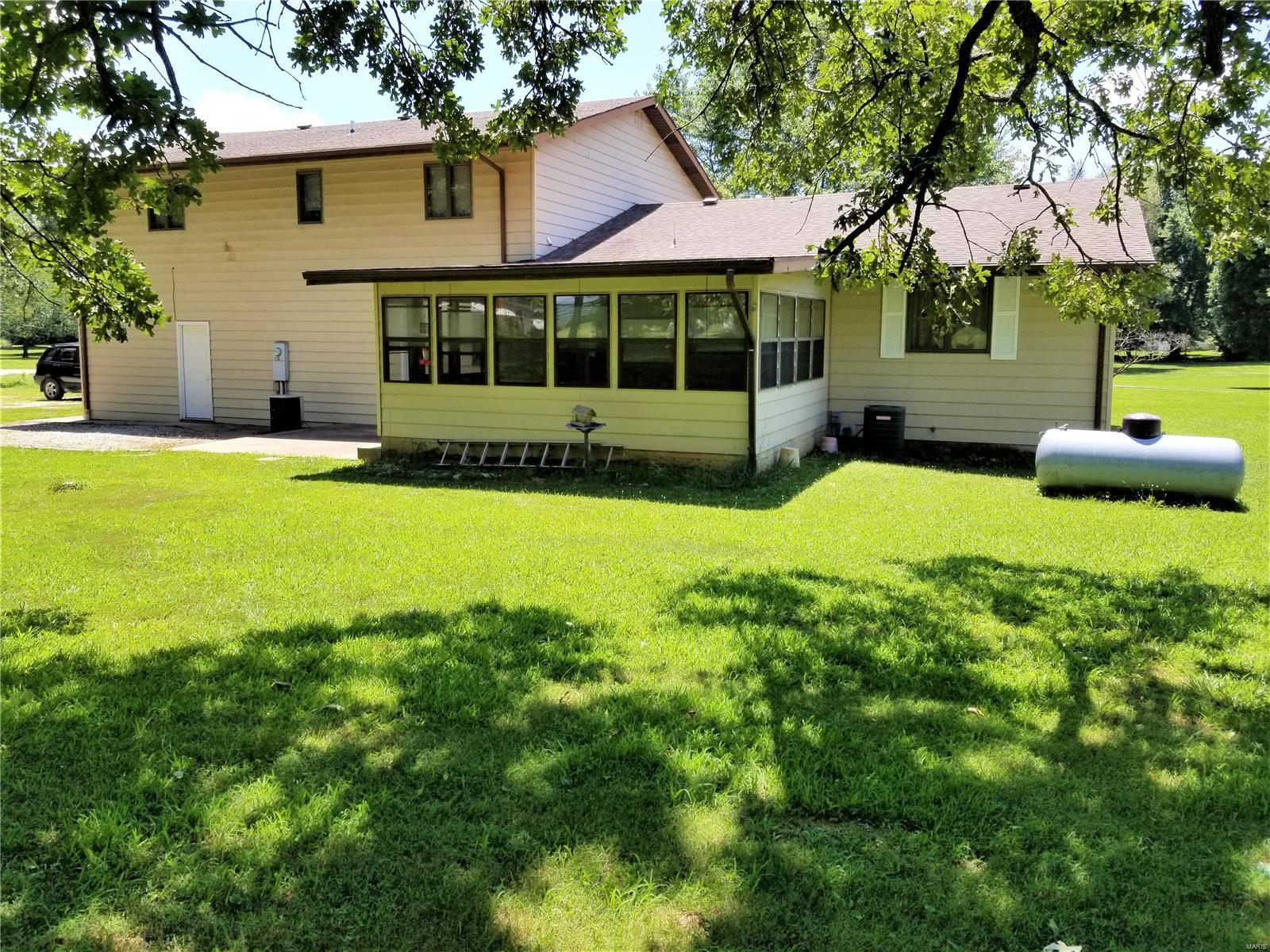 Country Club Acres - Residential