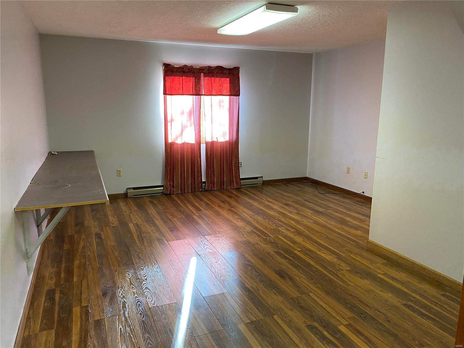 Country Club Acres - Residential