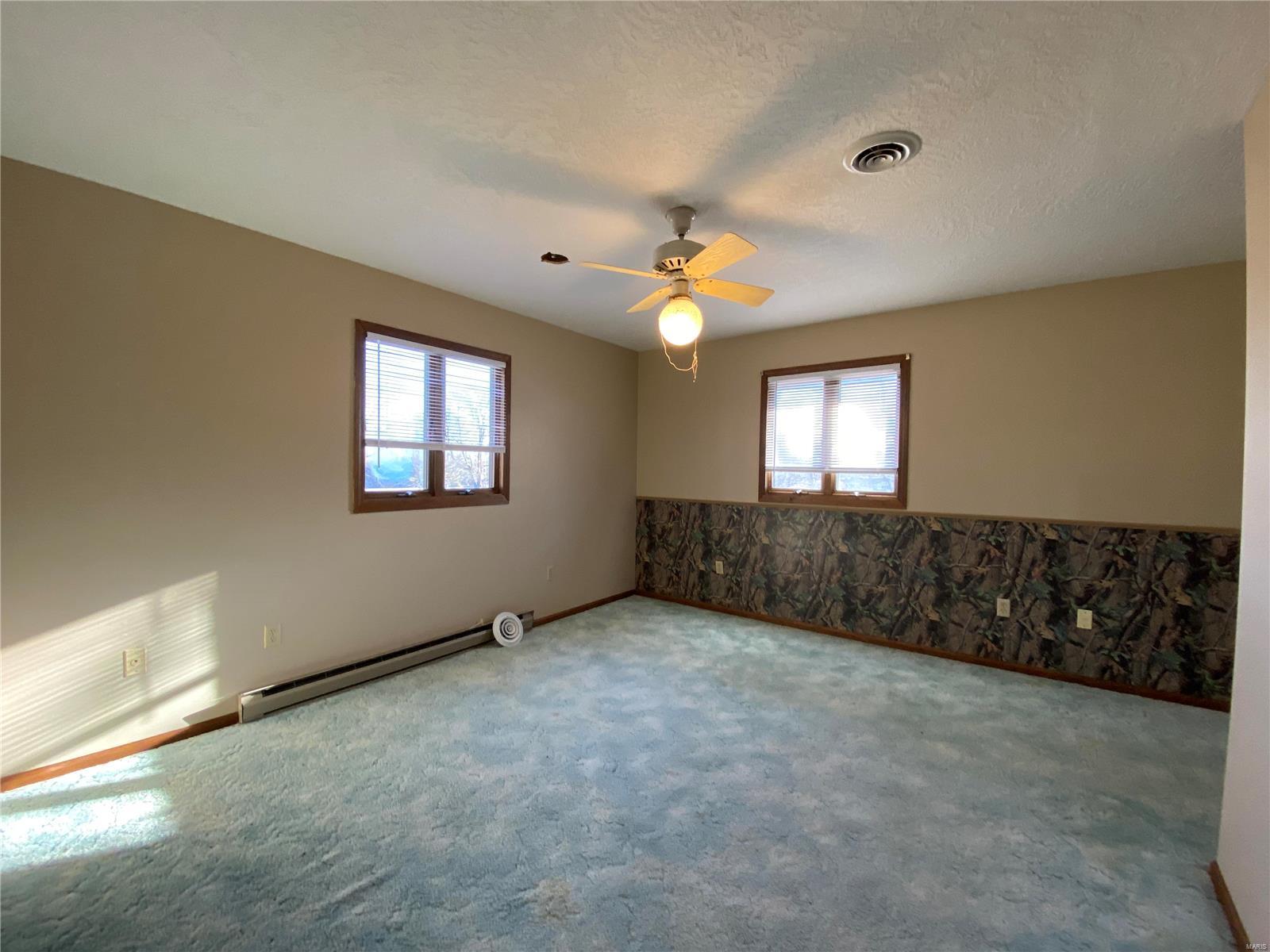 Country Club Acres - Residential