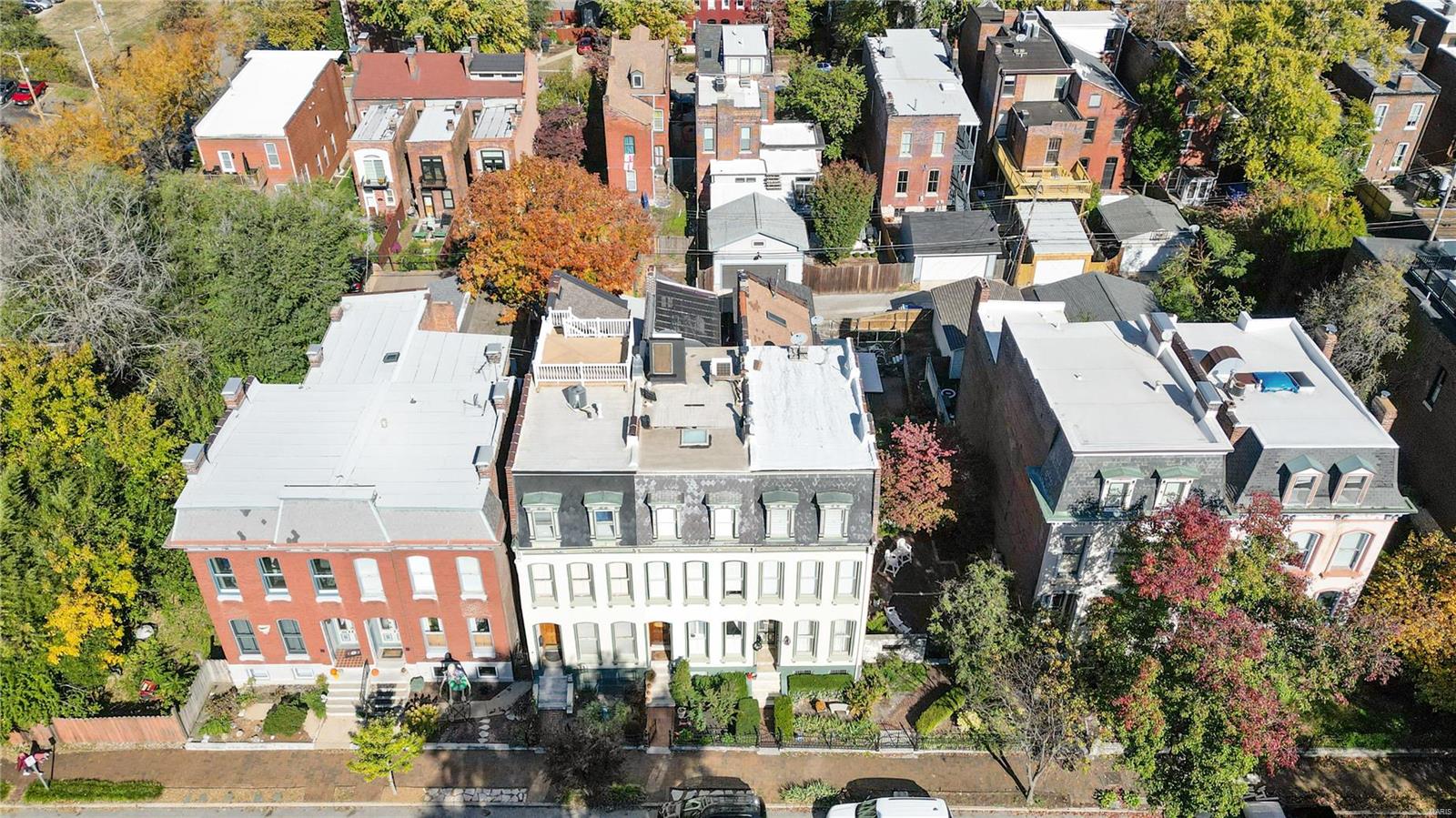 St Louis, Missouri 63104, United States, 2 Bedrooms Bedrooms, ,4 BathroomsBathrooms,Residential,Active,90773