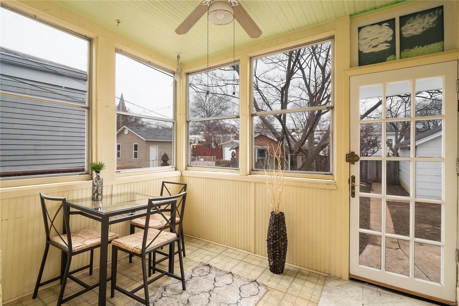 Russell Place - Residential