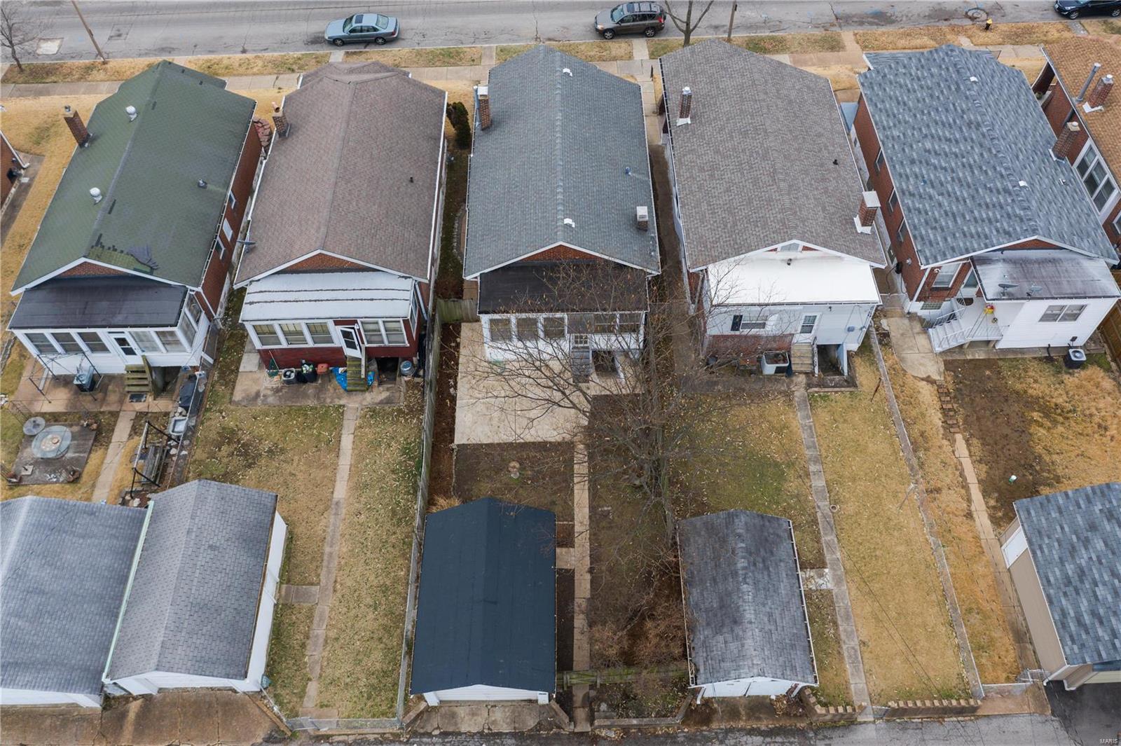 Russell Place - Residential